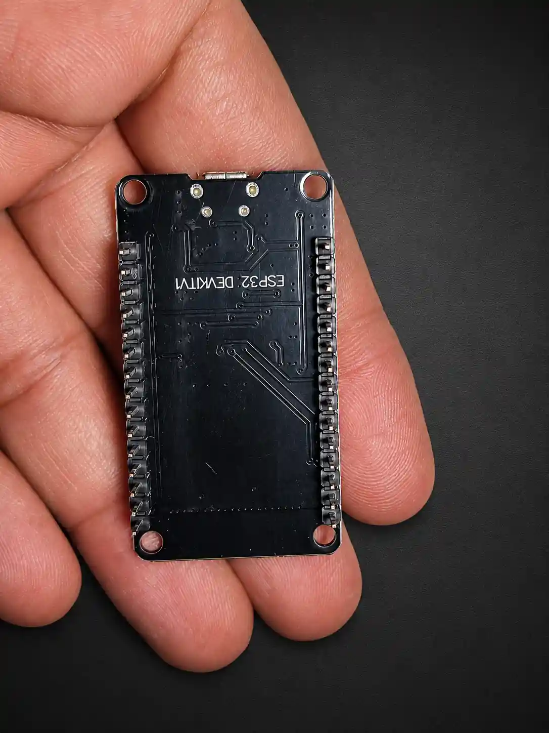 ESP32 4
